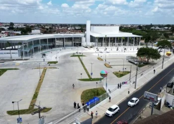 Centro de Convenções e Teatro de Feira de Santana são inaugurados pelo Governo do Estado 