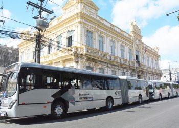 Prefeitura de Feira implanta linha 2 do Expresso Universitário com mais dois ônibus articulados