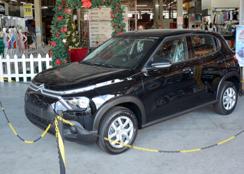 Natal de Prêmios aquece vendas no Shopping Popular