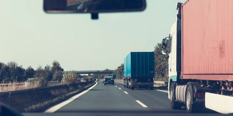 Brasil tem mais de 1,5 milhão de motoristas com teste toxicológico vencido