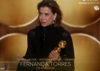 Fernanda Torres leva Globo de Ouro por atuação em Ainda Estou Aqui