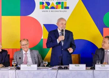 Prioridade do governo em 2025 é baratear os alimentos, diz Lula