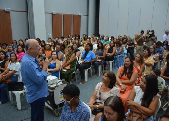Prefeito defende parceria com professores para tornar Ideb de Feira o melhor do país