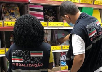 Pesquisa do Procon aponta variação de quase 200% no preço do material escolar