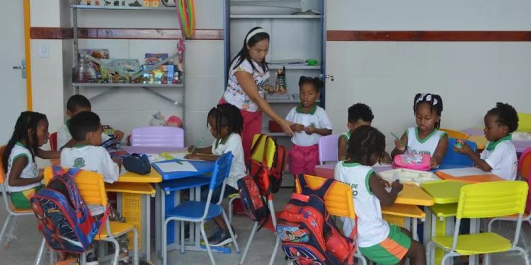 Secretaria da Educação inicia matrículas para novos alunos da rede municipal