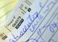 Cheque representa 0,5% das operações financeiras de pagamento no país
