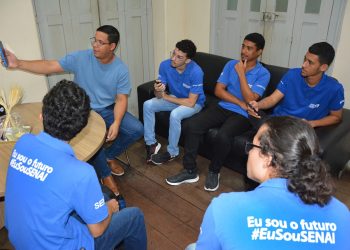 Estudantes do Senai apresentam projeto de aplicativo para auxiliar administração pública