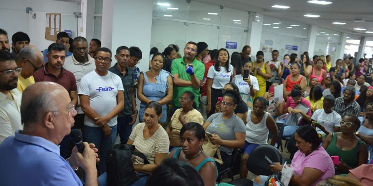 Sedeso realiza mutirão para cadastro e atualização do CADÚnico em Feira de Santana