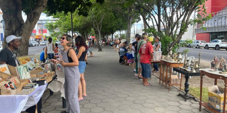 Retomada do Feira Arte na Avenida movimenta a Getúlio Vargas neste domingo