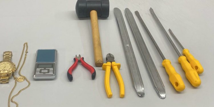 Polícia Civil da Bahia identifica quadrilha especializada em furtos milionários à joalherias