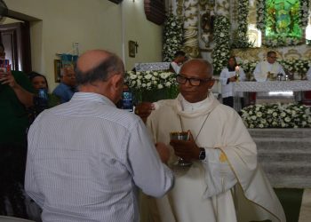 José Ronaldo destaca importância da fé na Festa de Nossa Senhora dos Humildes