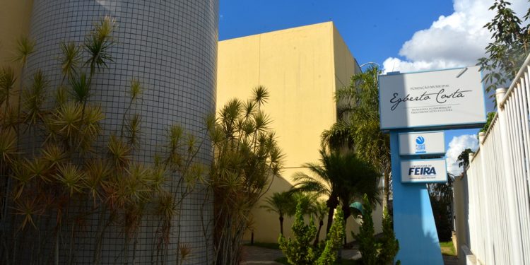 Museu Parque do Saber promove observação solar em H-alfa com professor da UFRB