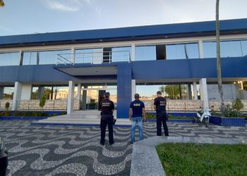 Polícia Federal deflagra operação contra fraudes em licitações na Bahia
