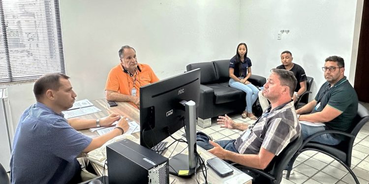 Secretaria de Agricultura e CREA-BA discutem parceria para Expofeira 2025