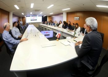 Prefeito José Ronaldo e governador Jerônimo Rodrigues realizam primeira reunião institucional