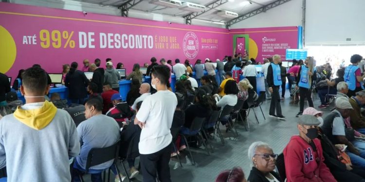 Feirão Serasa Limpa Nome oferece descontos de até 99% e parcelamento de até 72 vezes na Bahia; saiba como participar