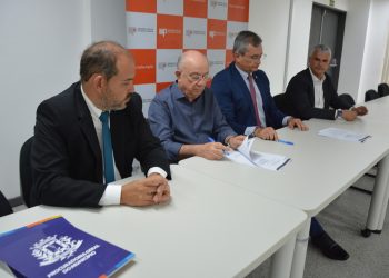 Prefeitura e Ministério Público assinam TAC para antecipação do pagamento dos precatórios do Fundef