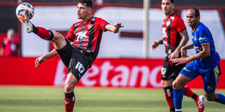 Vitória vence o Jequié e garante a classificação para a semifinal do Campeonato Baiano
