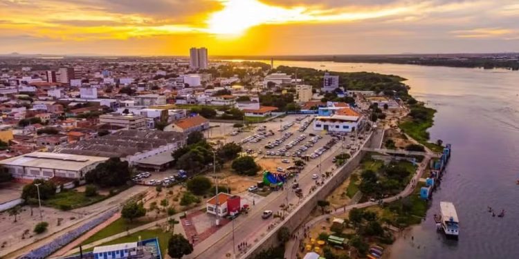 Golpe do falso advogado: criminosos se passam por profissionais reais na Bahia; prejuízo ultrapassa R$ 100 mil