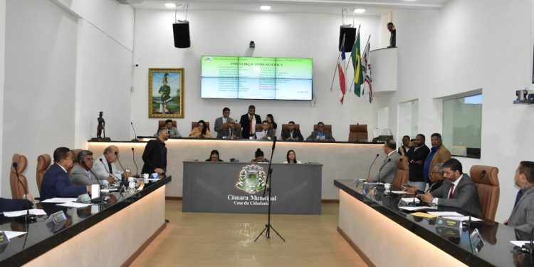 Feira de Santana terá R$ 200 milhões em obras estruturantes: Câmara aprova crédito para Prefeitura