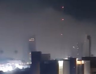 Fumaça densa toma conta do centro de Feira de Santana e preocupa moradores