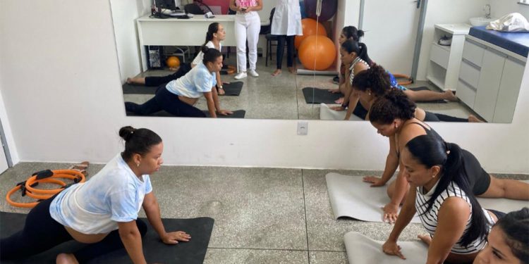 Hospital da Mulher promove oficinas para fortalecer o aleitamento materno em Feira de Santana