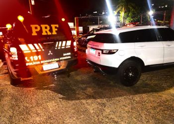Range Rover Evoque roubada em Salvador é recuperada pela PRF durante fiscalização em Simões Filho