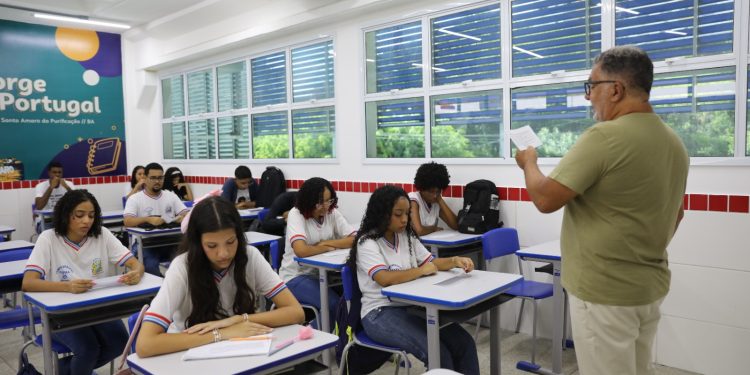 Governo da Bahia nomeia 842 novos educadores