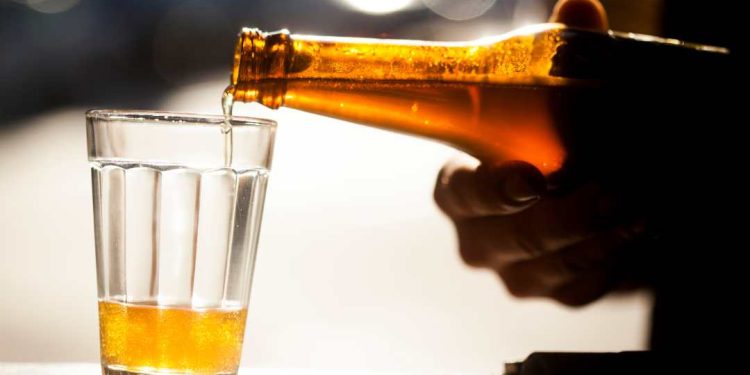 Gastos com problemas de saúde causados pelo álcool consomem R$ 18,8 Bilhões do SUS por ano