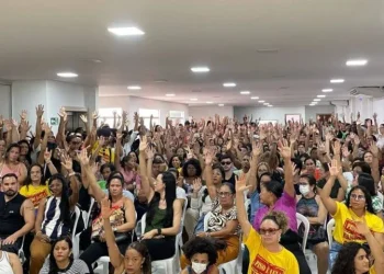 Justiça determina que 70% dos professores permaneçam em sala de aula em Feira de Santana