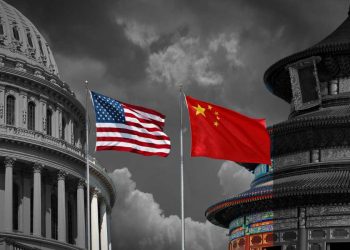 EUA anunciam tarifas de até 245% sobre produtos chineses em meio a nova escalada na guerra comercial