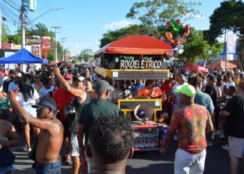 Micareta 2025: Esquenta da Fraga Maia arrasta multidão e aquece clima de festa em Feira de Santana