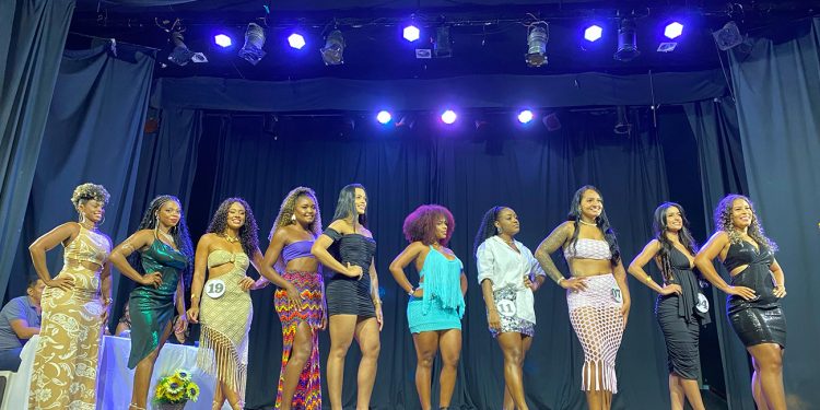 Realeza da Micareta 2025: Dez candidatas brilham e avançam para a final