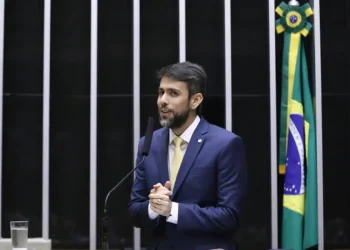 Pedro Lucas assume Ministério das Comunicações no lugar de Juscelino Filho