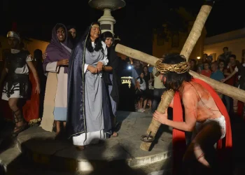 Sexta-Feira Santa: um dia de silêncio, fé e reflexão sobre o sacrifício de Cristo