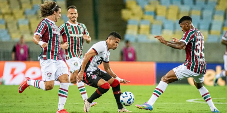 Vitória arranca empate heroico contra o Fluminense no Maracanã