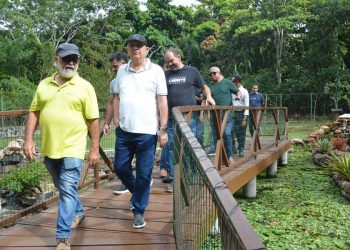 Prefeito José Ronaldo visita Parque da Cidade e destaca potencial turístico e ambiental do espaço