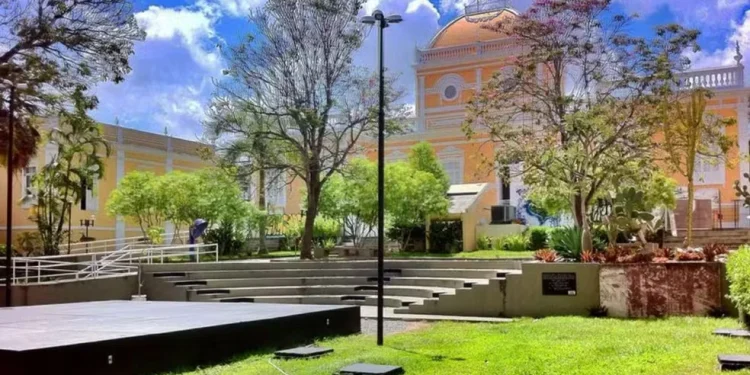 Feira de Santana sedia festival com mais de 50 oficinas e palestras gratuitas