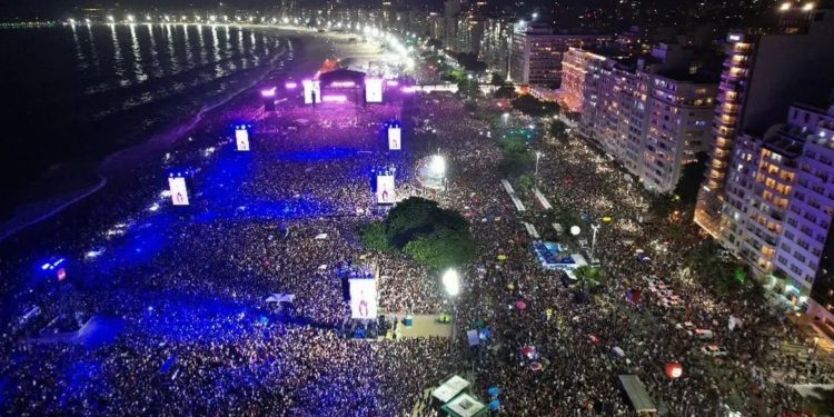 Lady Gaga soube de ameaça de atentado no Rio apenas após o show, diz equipe