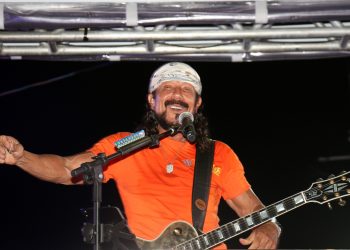 Bell Marques abre a Micareta de Feira 2025 com energia contagiante