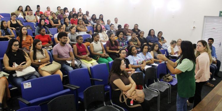 Formação fortalece educação inclusiva em Feira de Santana