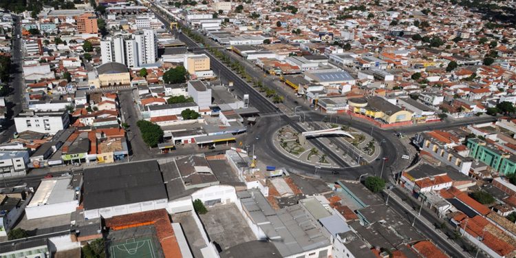 Feira de Santana consolida liderança logística no Nordeste