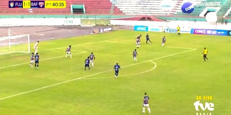Fluminense de Feira e Bahia de Feira ficam no 1 a 1 pela Série B do Baianão