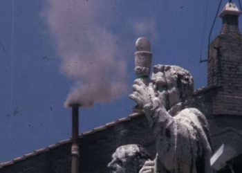 Vaticano divulga horários do conclave que escolherá o novo papa; primeira fumaça pode sair nesta quarta