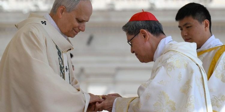 Primeira missa de Leão XIV emociona fiéis e marca novo tempo na Igreja: “Esta é a hora do amor!”