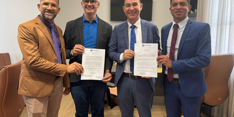 Feira de Santana moderniza regras para escolha de diretores e valoriza profissionais da educação com novas gratificações