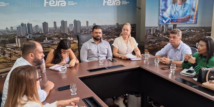 Feira de Santana vai apoiar implantação do SAMU em quatro municípios da região