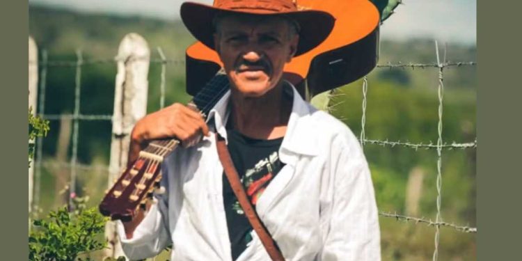 Morre aos 75 anos o cantor e compositor baiano Wilson Aragão