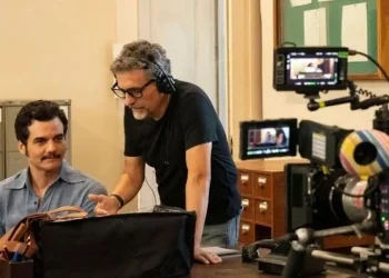 “O Agente Secreto” conquista Cannes com Wagner Moura e Kleber Mendonça Filho