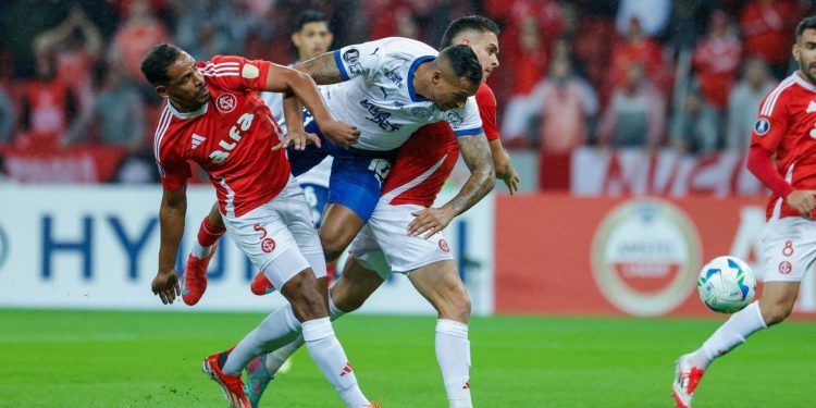 Bahia perde para o Inter no Beira-Rio e dá adeus à Libertadores 2025